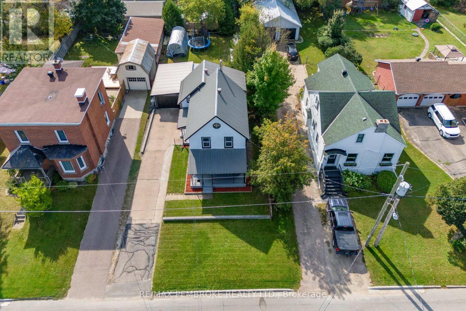 594 Miller Street, Pembroke, Ontario  K8A 6A2 - Photo 43 - X12217712