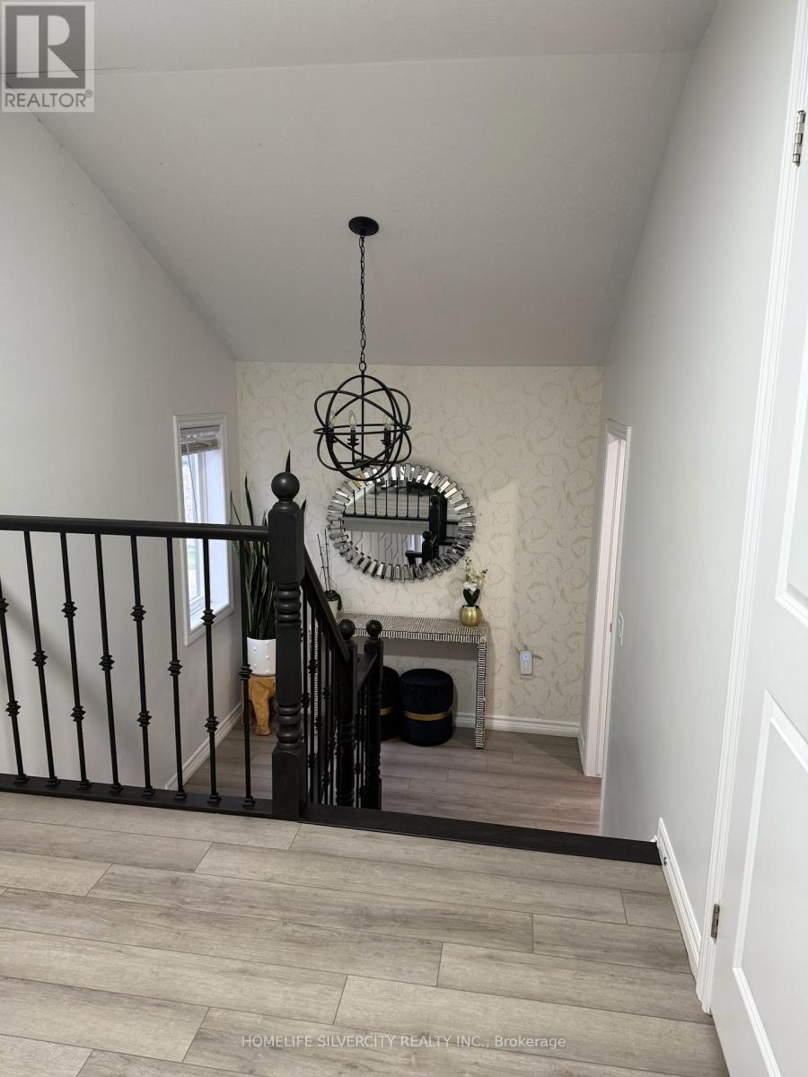 41 - 324 Equestrian Way, Cambridge, Ontario  N3E 0E2 - Photo 10 - X12214094