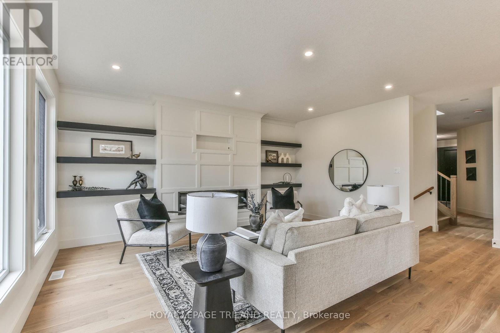 6484 Heathwoods Avenue, London South, Ontario  N6P 0J7 - Photo 19 - X12184950