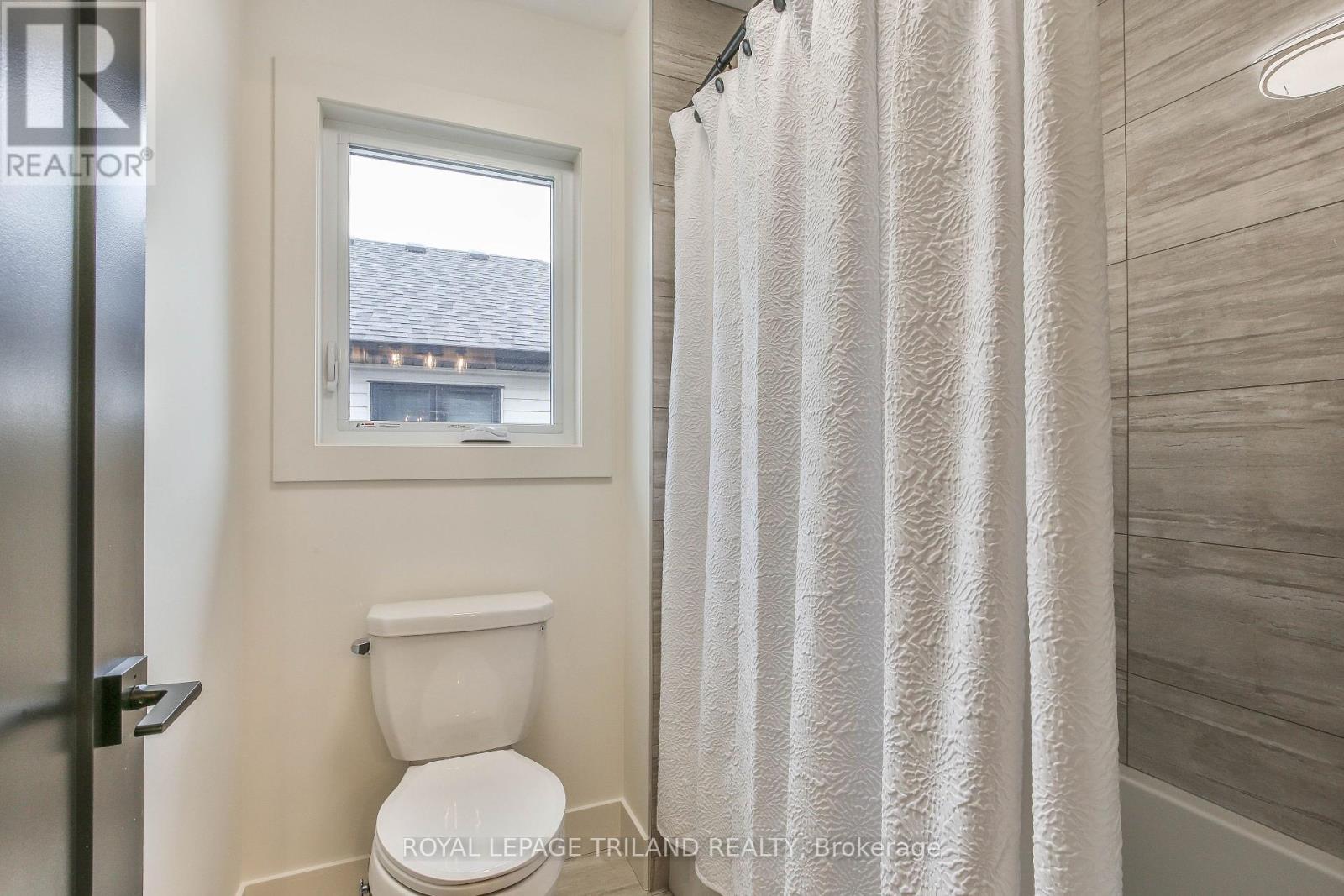 6484 Heathwoods Avenue, London South, Ontario  N6P 0J7 - Photo 40 - X12184950