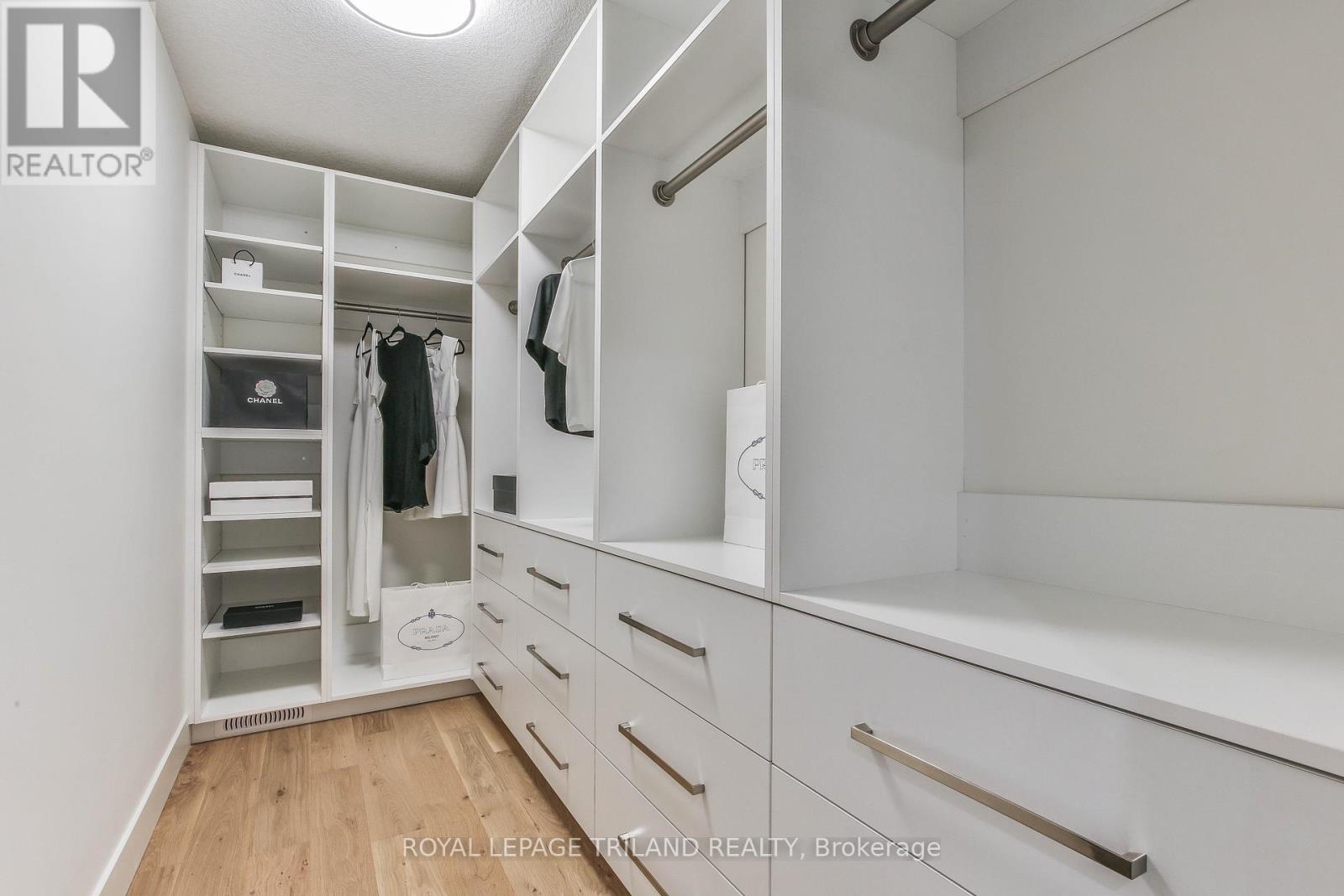 6484 Heathwoods Avenue, London South, Ontario  N6P 0J7 - Photo 36 - X12184950