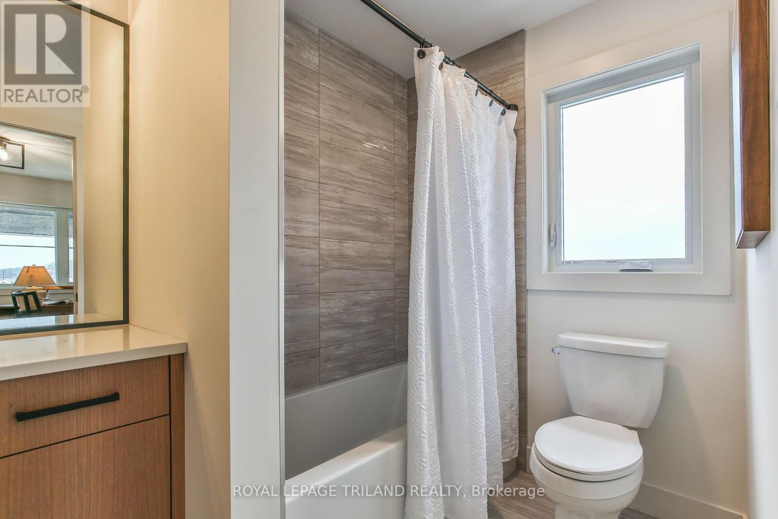6484 Heathwoods Avenue, London South, Ontario  N6P 0J7 - Photo 48 - X12184950
