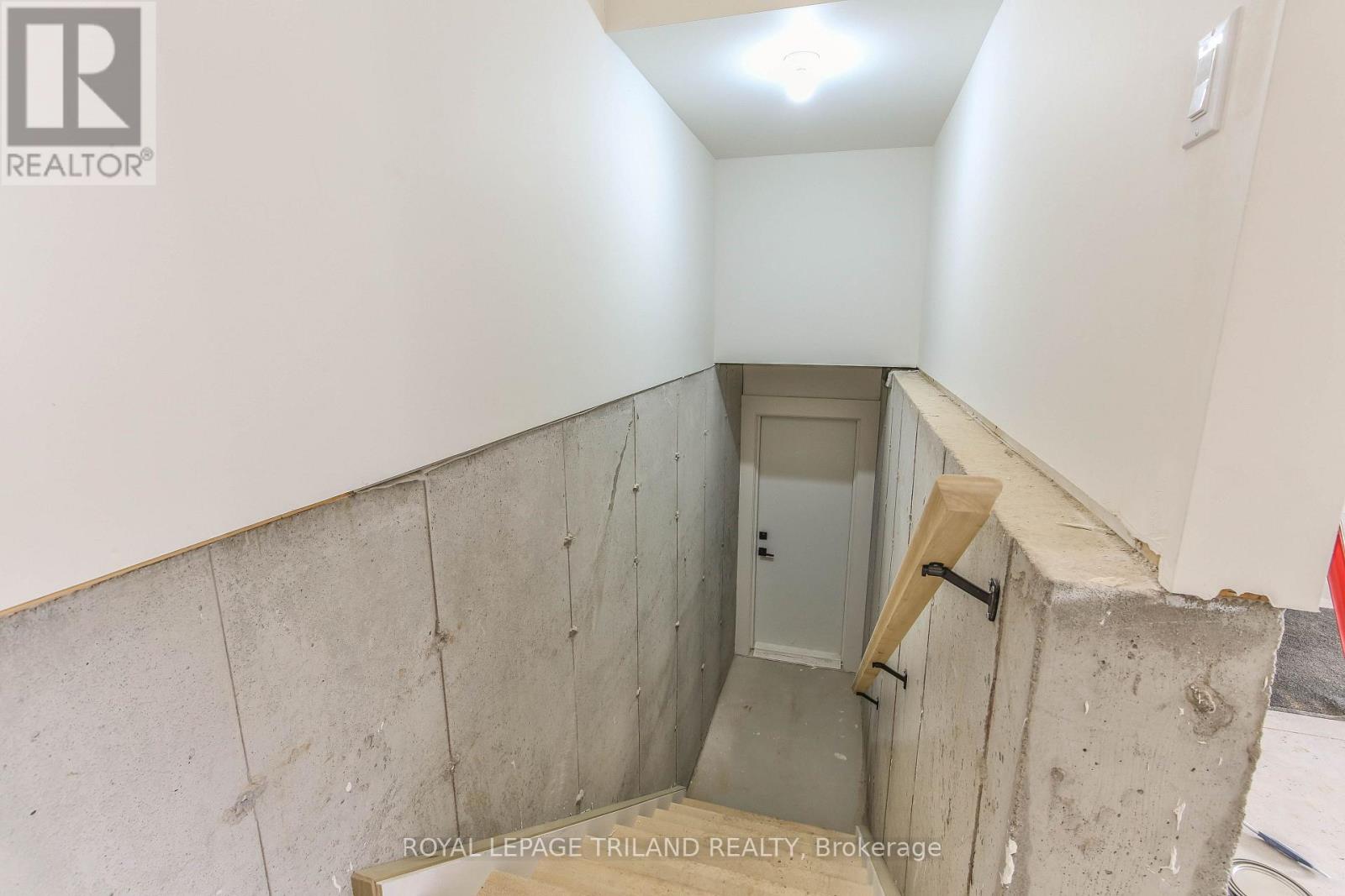 6484 Heathwoods Avenue, London South, Ontario  N6P 0J7 - Photo 50 - X12184950