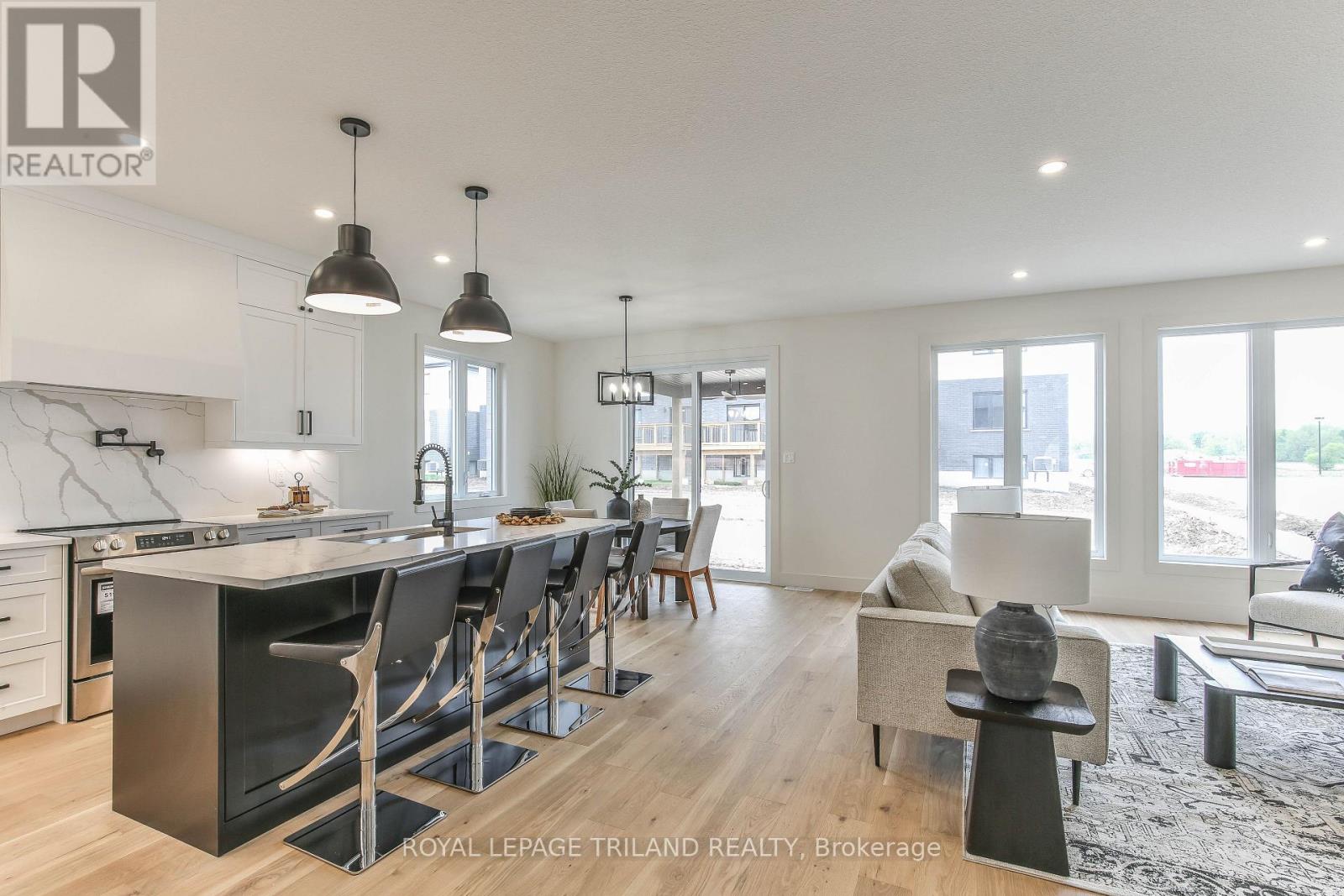 6484 Heathwoods Avenue, London South, Ontario  N6P 0J7 - Photo 8 - X12184950