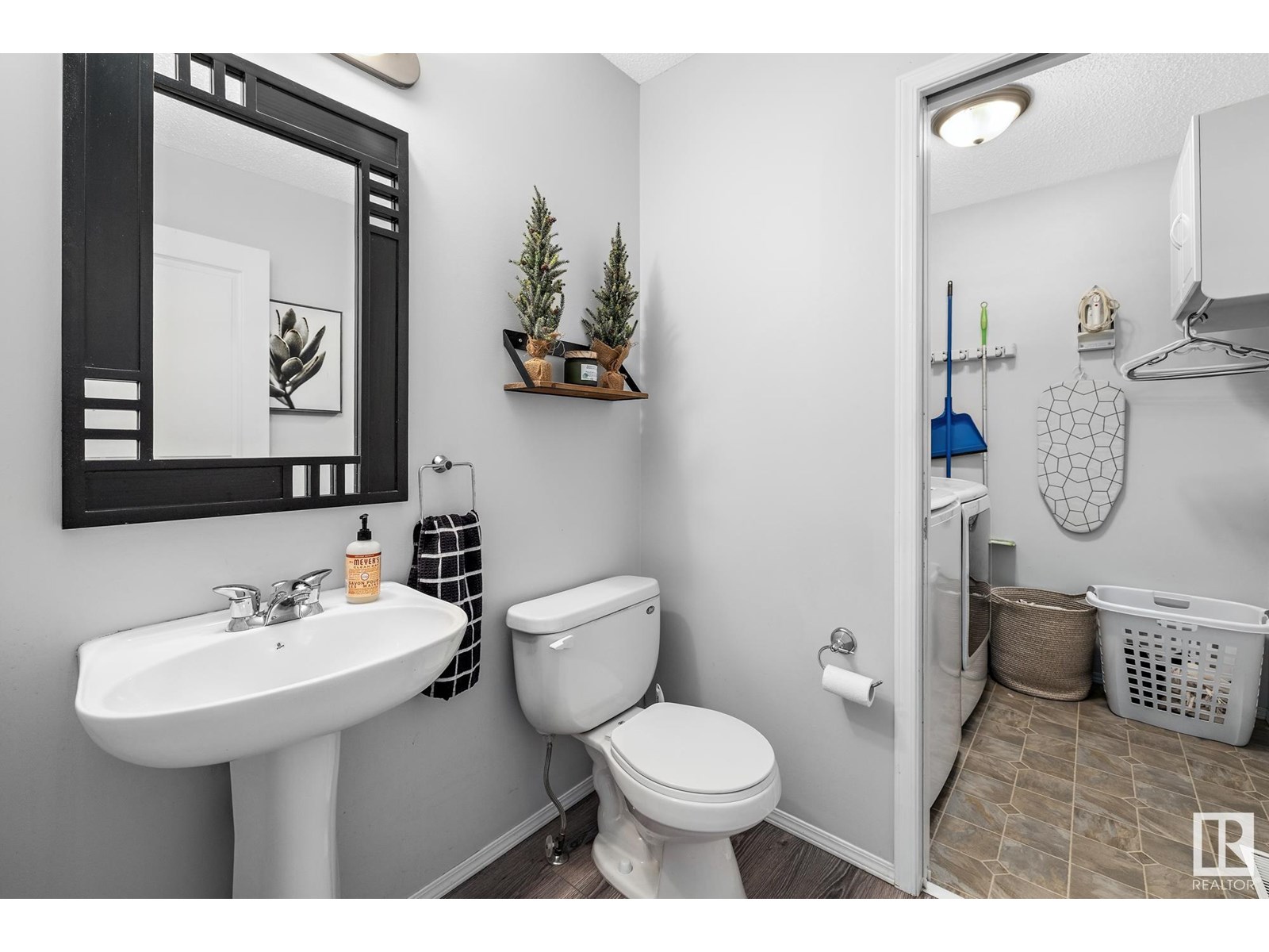 9016 210 St Nw, Edmonton, Alberta  T5T 6X1 - Photo 16 - E4442134