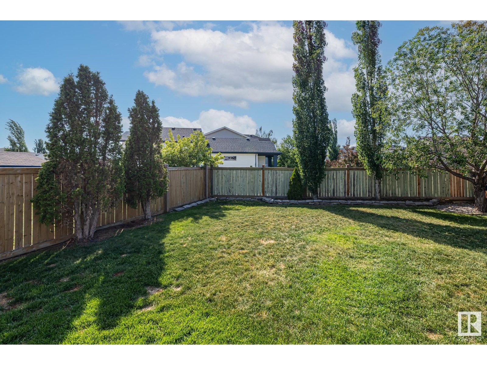 9016 210 St Nw, Edmonton, Alberta  T5T 6X1 - Photo 37 - E4442134