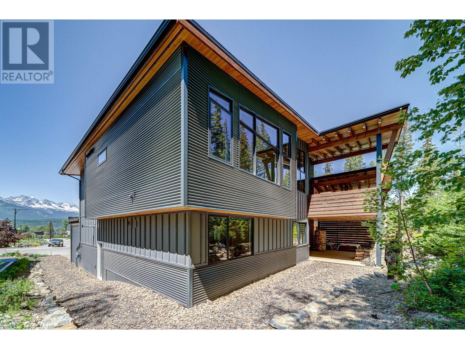41 Piedmont Drive, Fernie, British Columbia  V0B 1M4 - Photo 87 - 10351700