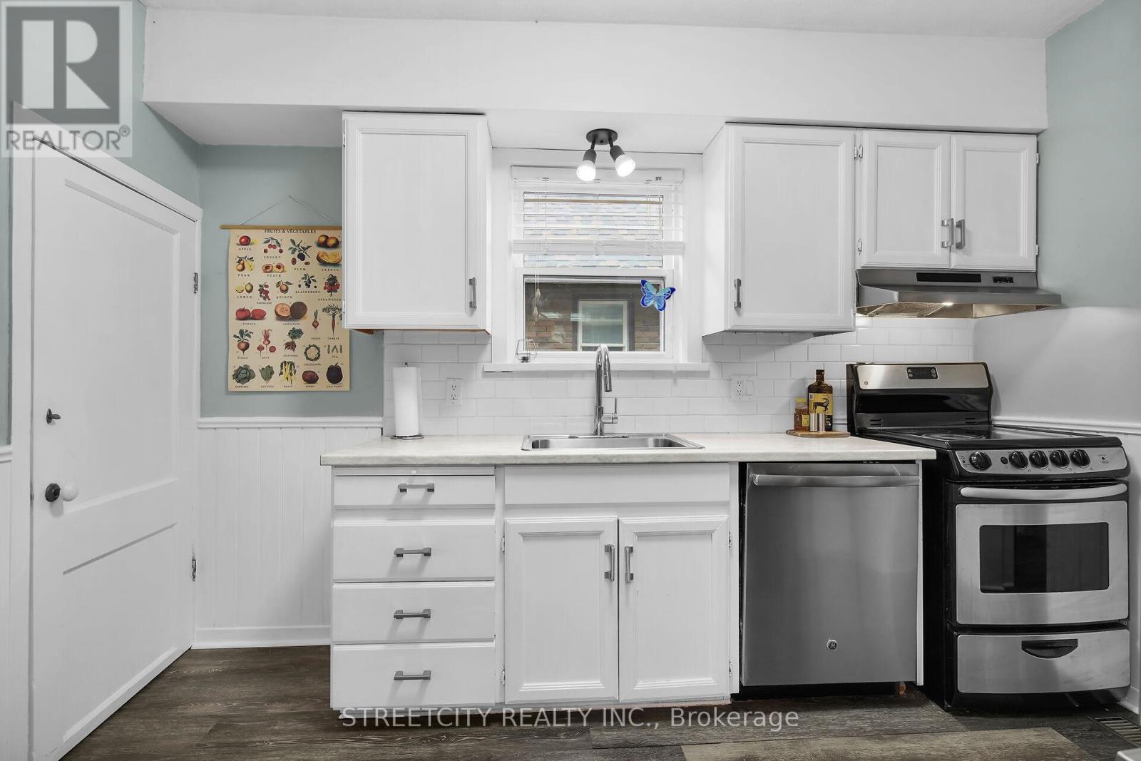 85 Springbank Drive, London South (South F), Ontario  N6J 1E5 - Photo 10 - X12217752