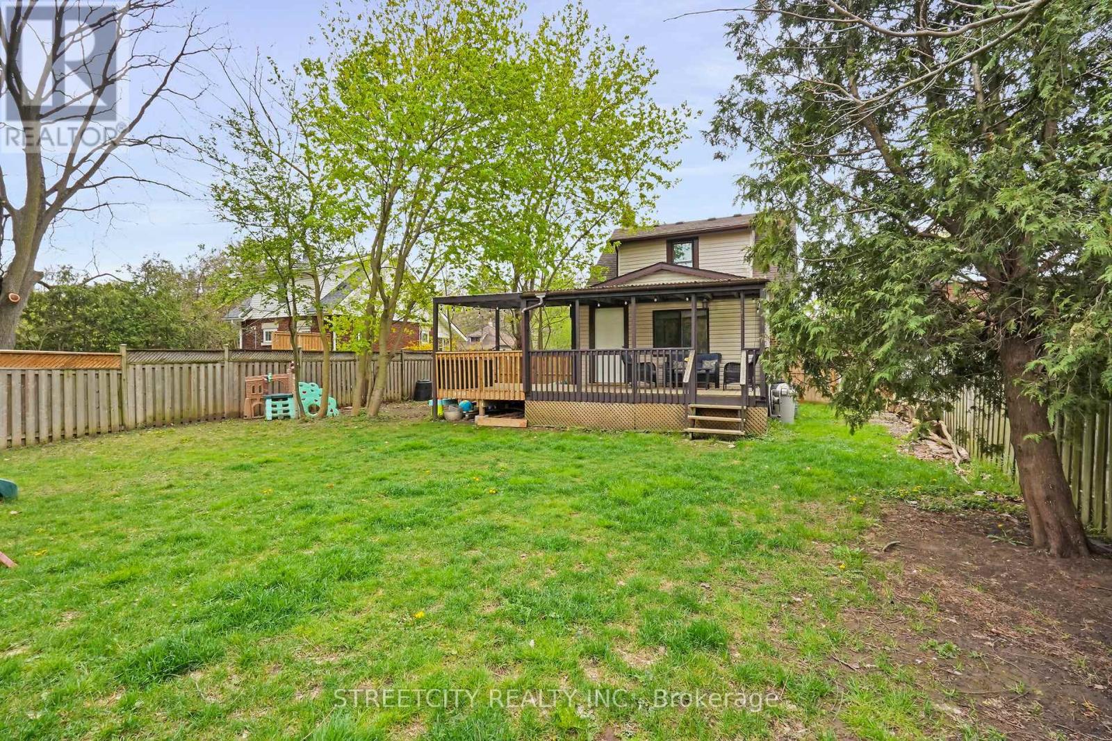 85 Springbank Drive, London South (South F), Ontario  N6J 1E5 - Photo 32 - X12217752