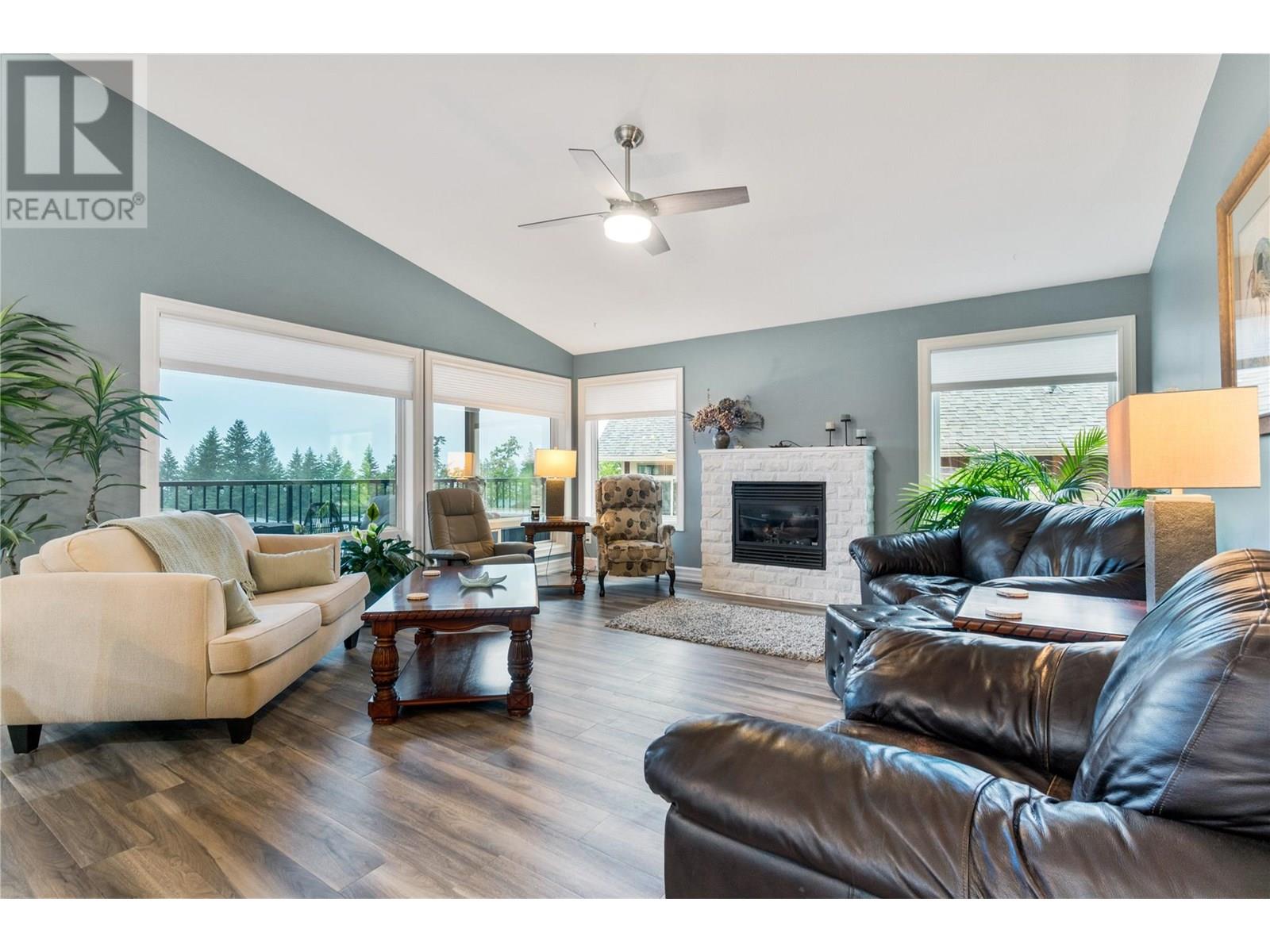 1040 14 Avenue Se, Salmon Arm, British Columbia  V1E 2R6 - Photo 20 - 10349522