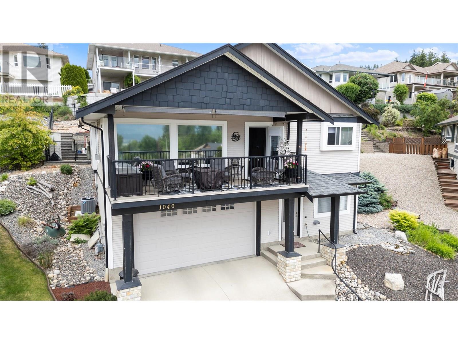 1040 14 Avenue SE, Salmon Arm, British Columbia