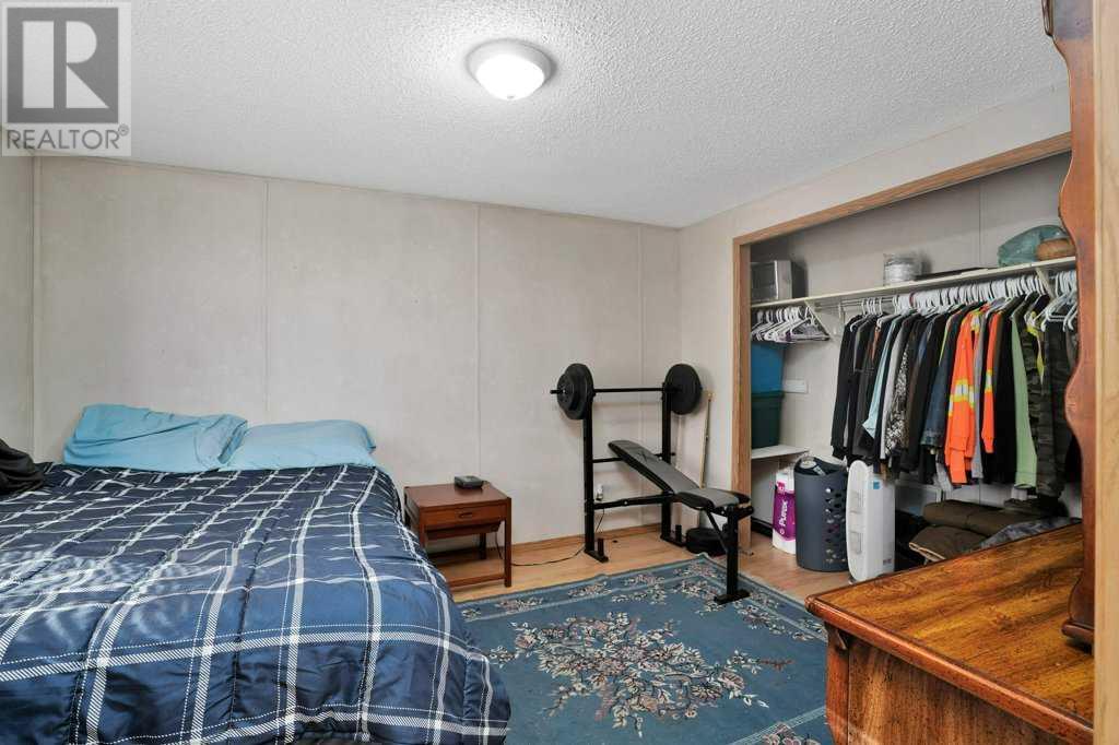 410 Bourbon Avenue, Winfield, Alberta  T0C 2X0 - Photo 16 - A2217730