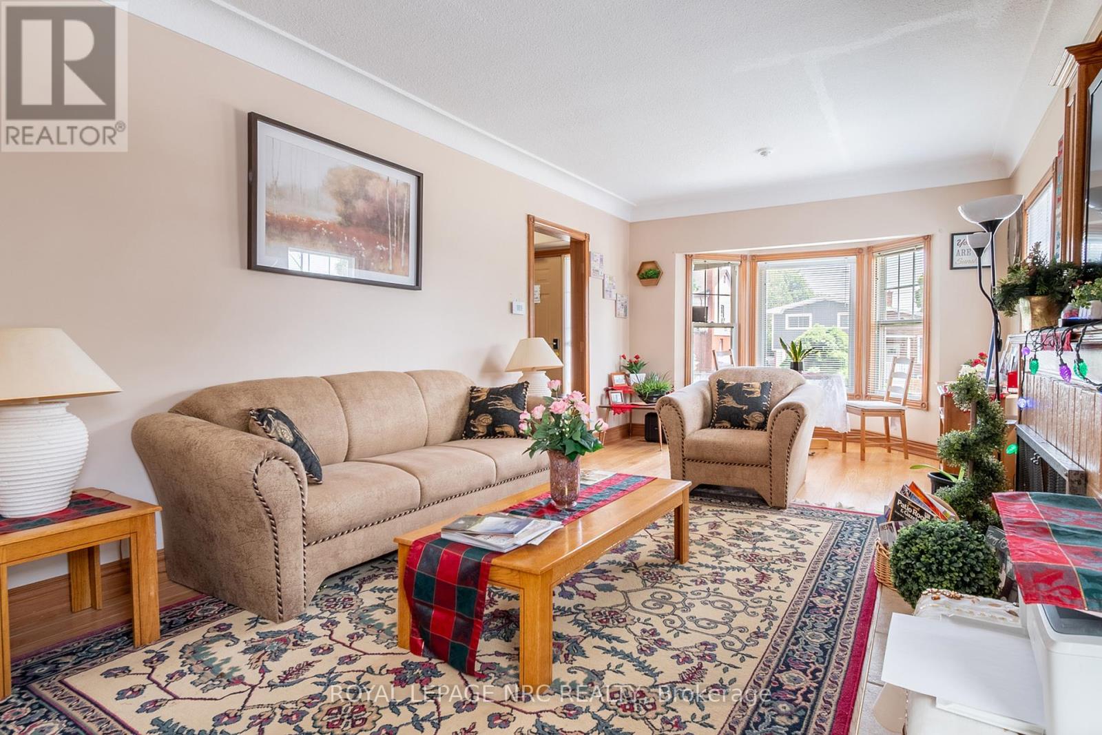 6257 Dunn Street, Niagara Falls (Dorchester), Ontario  L2G 2P6 - Photo 21 - X12217734