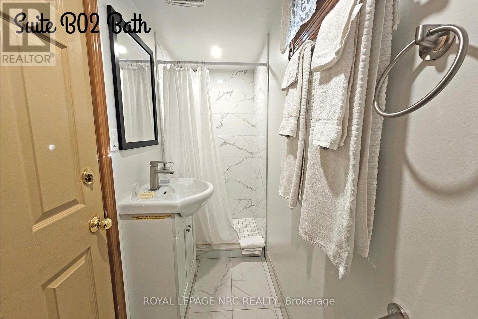 6257 Dunn Street, Niagara Falls (Dorchester), Ontario  L2G 2P6 - Photo 46 - X12217734