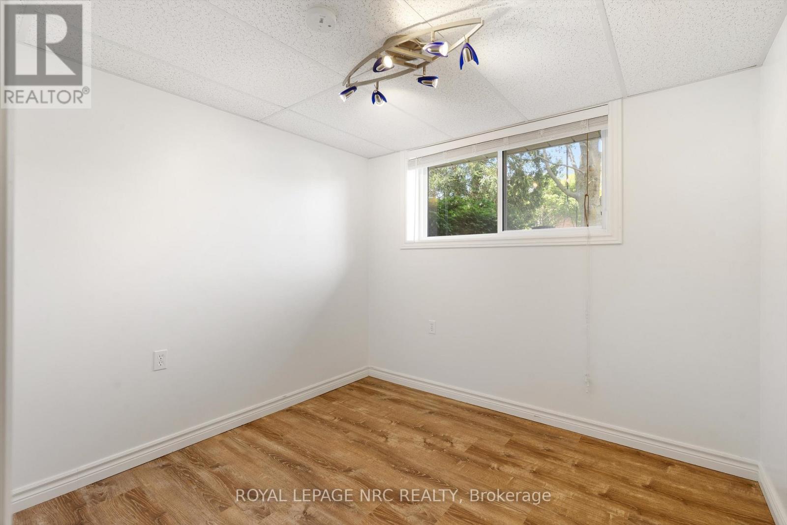 533 Vine Street, St. Catharines (Vine/linwell), Ontario  L2M 3T5 - Photo 25 - X12217759