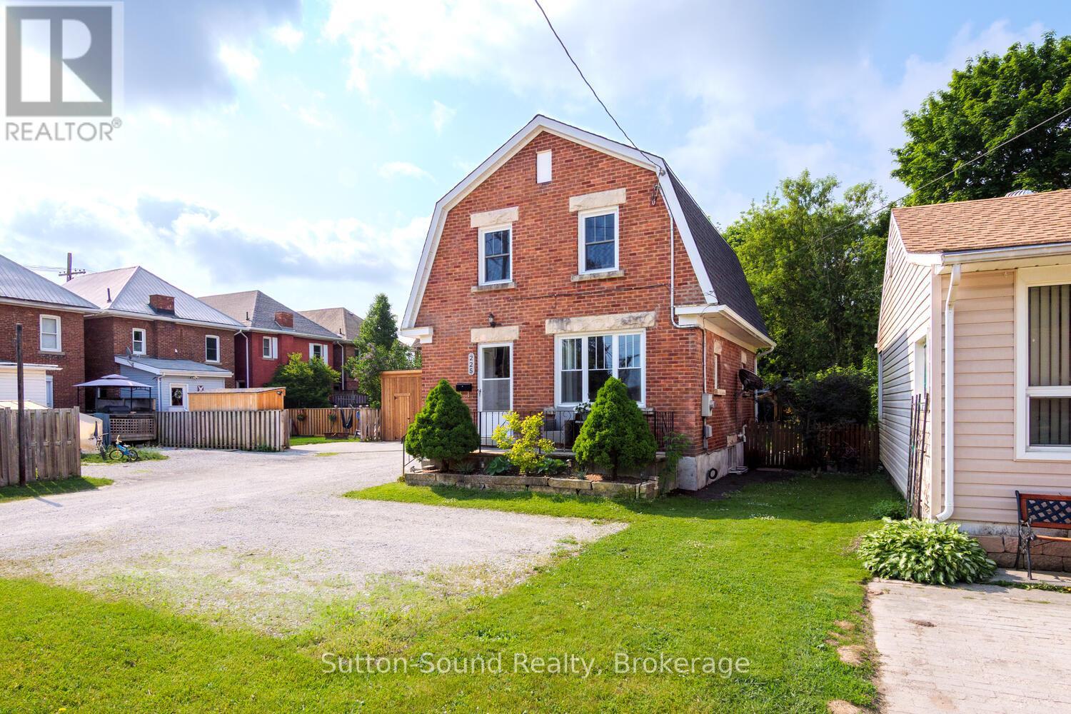 225 12th Street W, Owen Sound, Ontario  N4K 3V3 - Photo 24 - X12217750