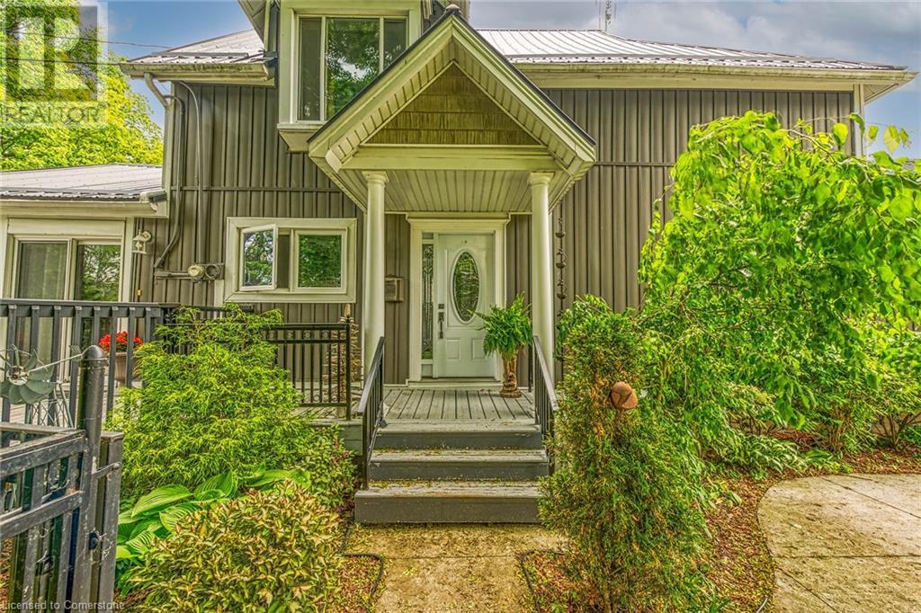 529 Queen Street, Dunnville, Ontario  N1A 1J5 - Photo 3 - 40737284