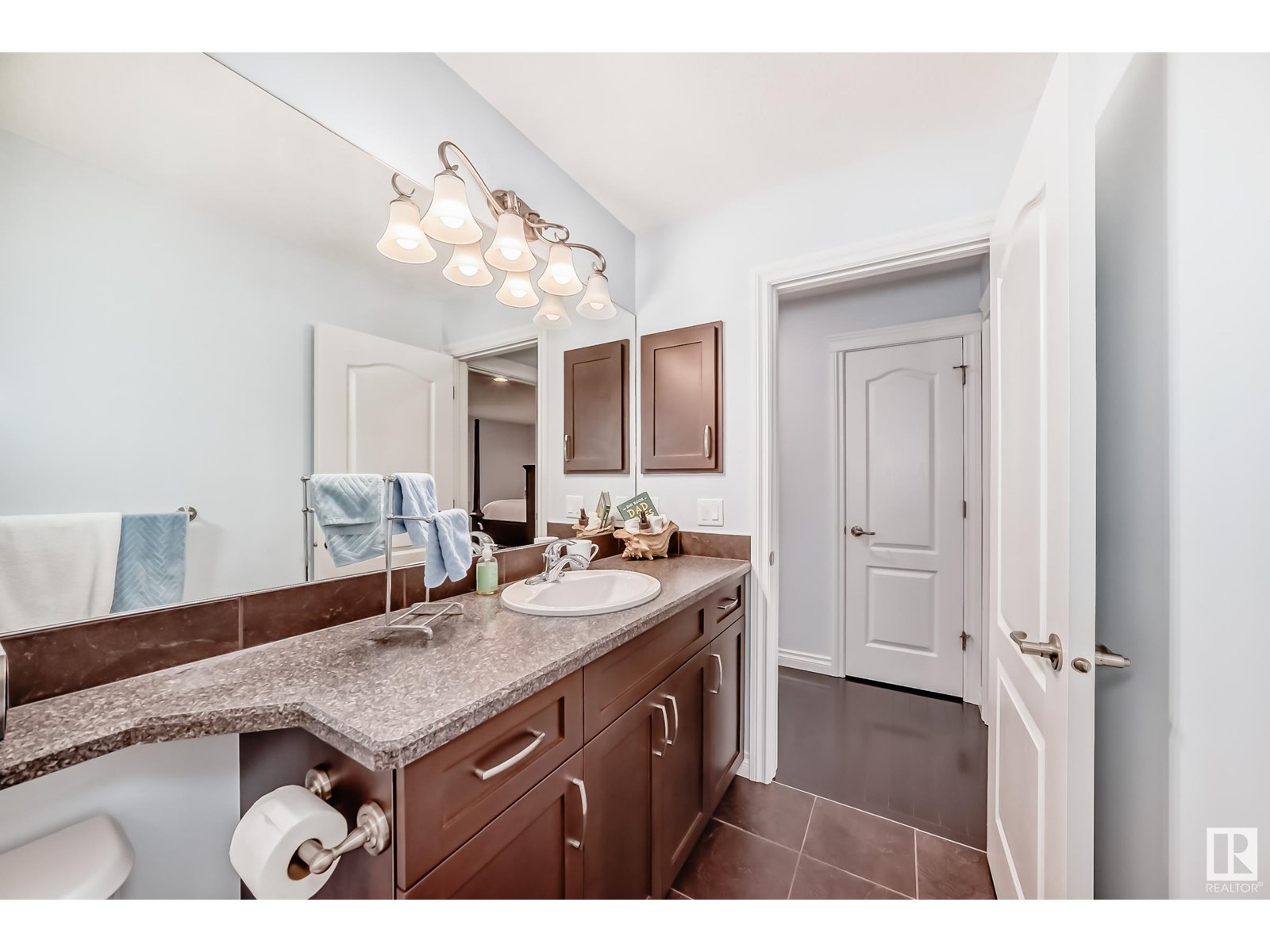 1141 Hays Dr Nw, Edmonton, Alberta  T6M 0M2 - Photo 34 - E4442136