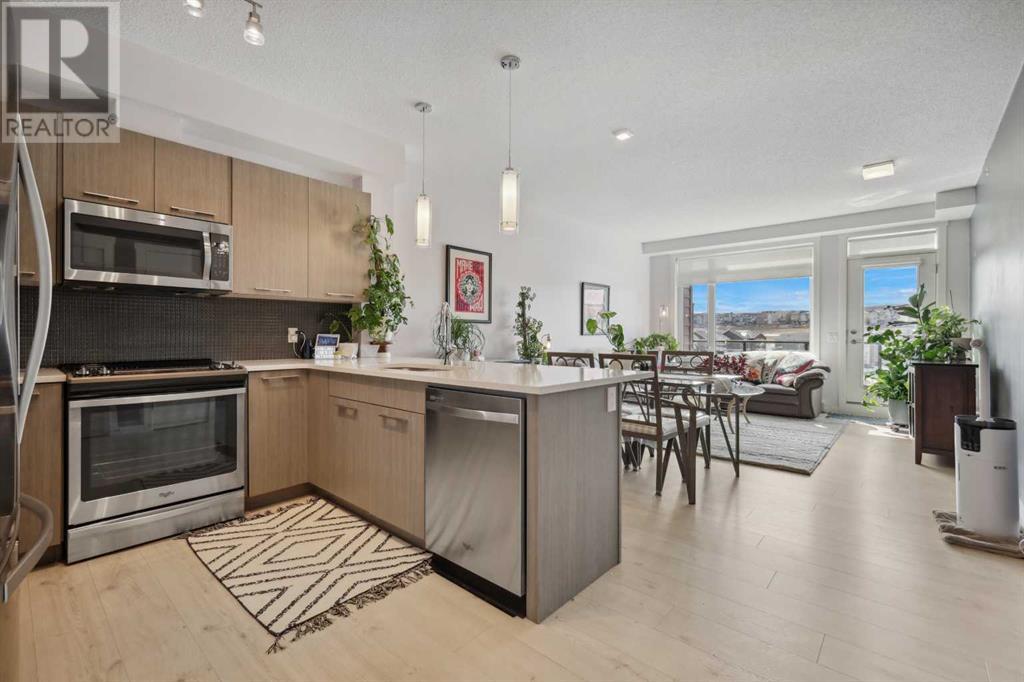 412, 214 Sherwood Square NW, Calgary, Alberta