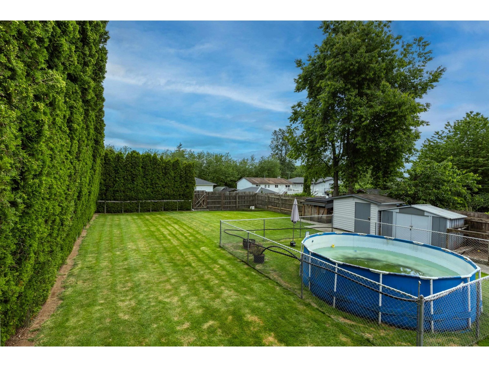 8942 139a Street, Surrey, British Columbia  V3V 7G5 - Photo 6 - R2972045