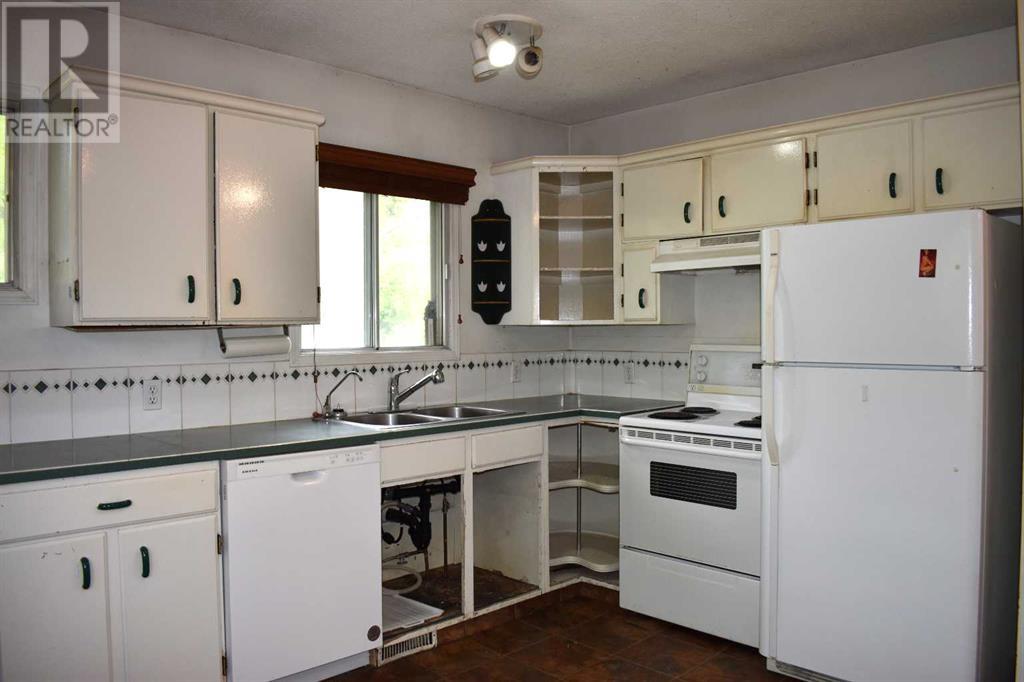 7616 34 Avenue Nw, Calgary, Alberta  T3B 1N6 - Photo 13 - A2227223