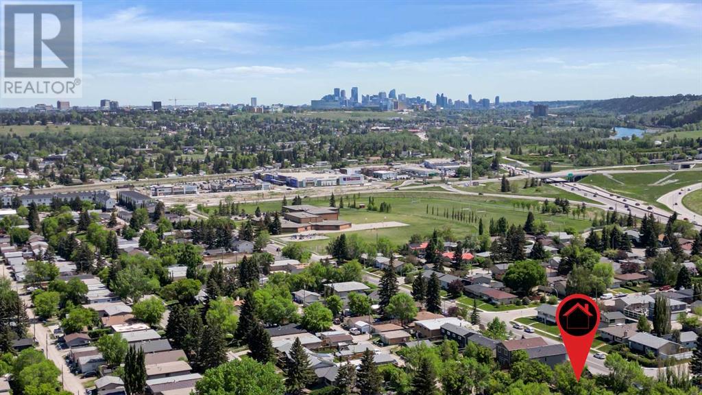 7616 34 Avenue Nw, Calgary, Alberta  T3B 1N6 - Photo 5 - A2227223