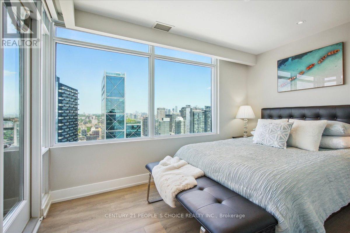 Ph5201 - 25 Telegram Mews, Toronto (Waterfront Communities), Ontario  M5V 3Z1 - Photo 7 - C12217713