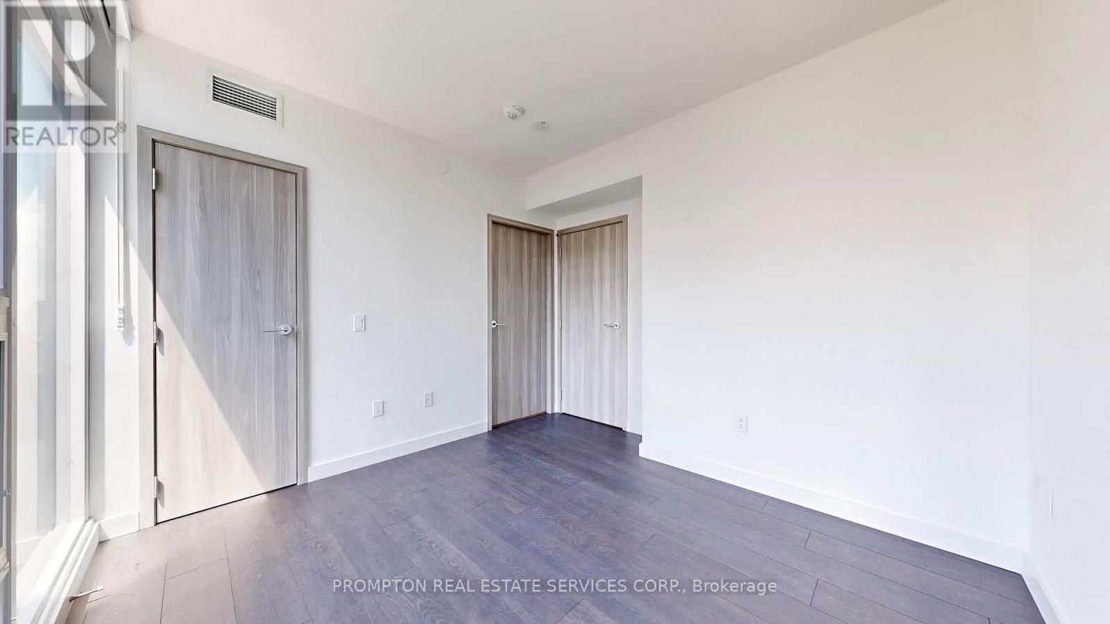 4103 - 3 Concord Cityplace Way, Toronto, Ontario  M5V 0X4 - Photo 31 - C12217714
