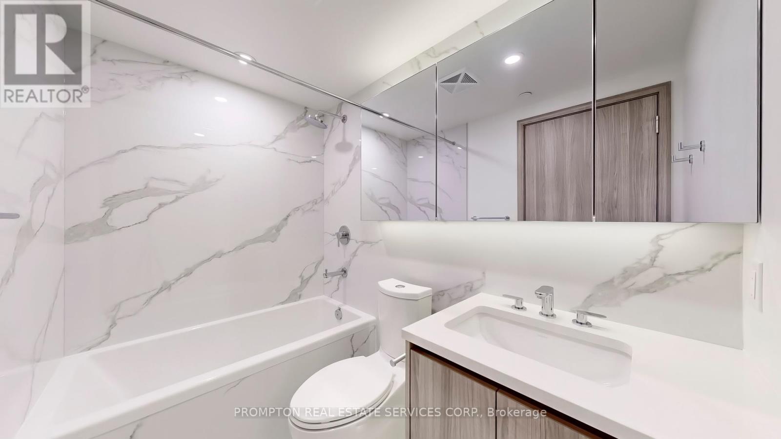 4103 - 3 Concord Cityplace Way, Toronto, Ontario  M5V 0X4 - Photo 32 - C12217714