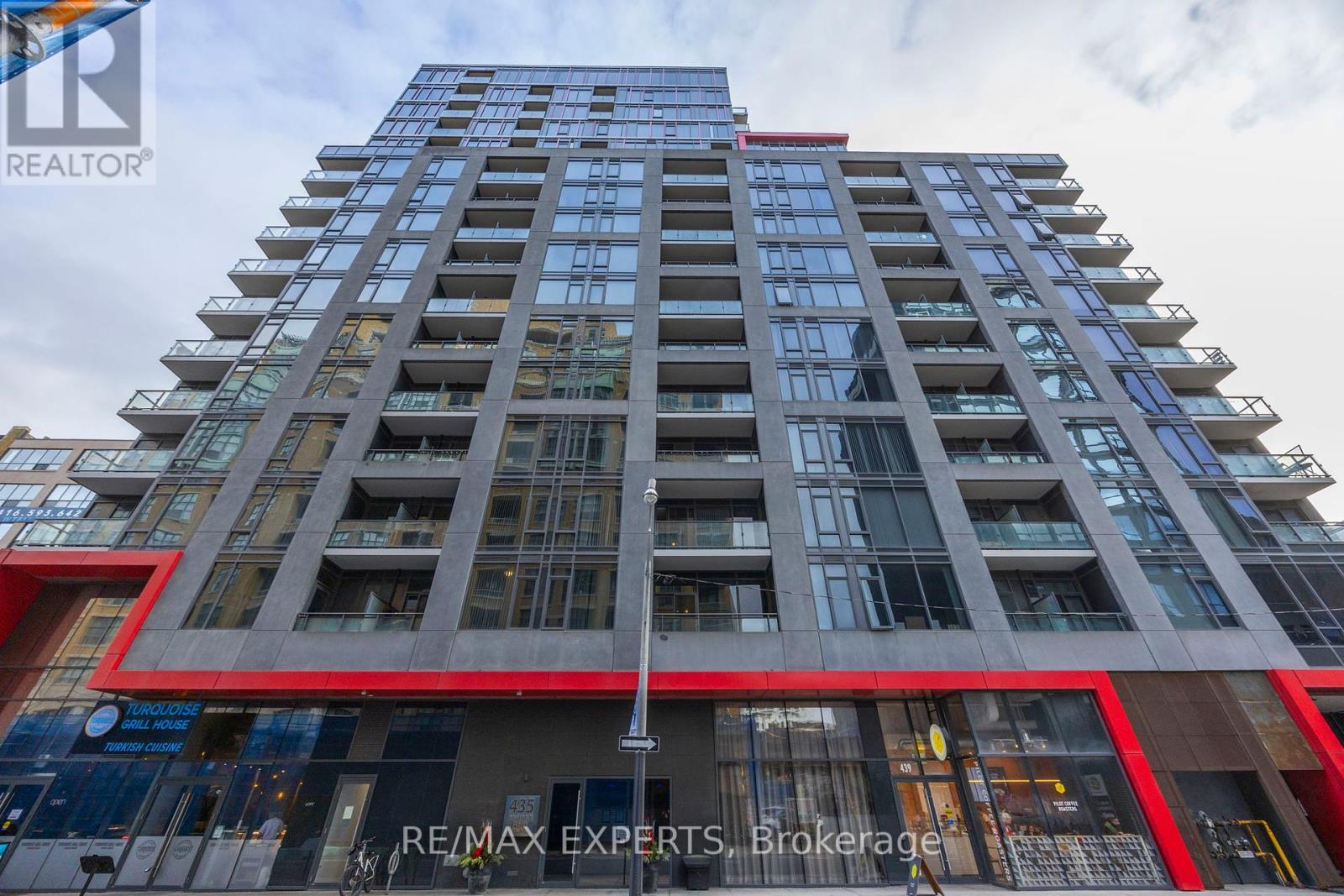 802 - 435 RICHMOND STREET W, Toronto, Ontario