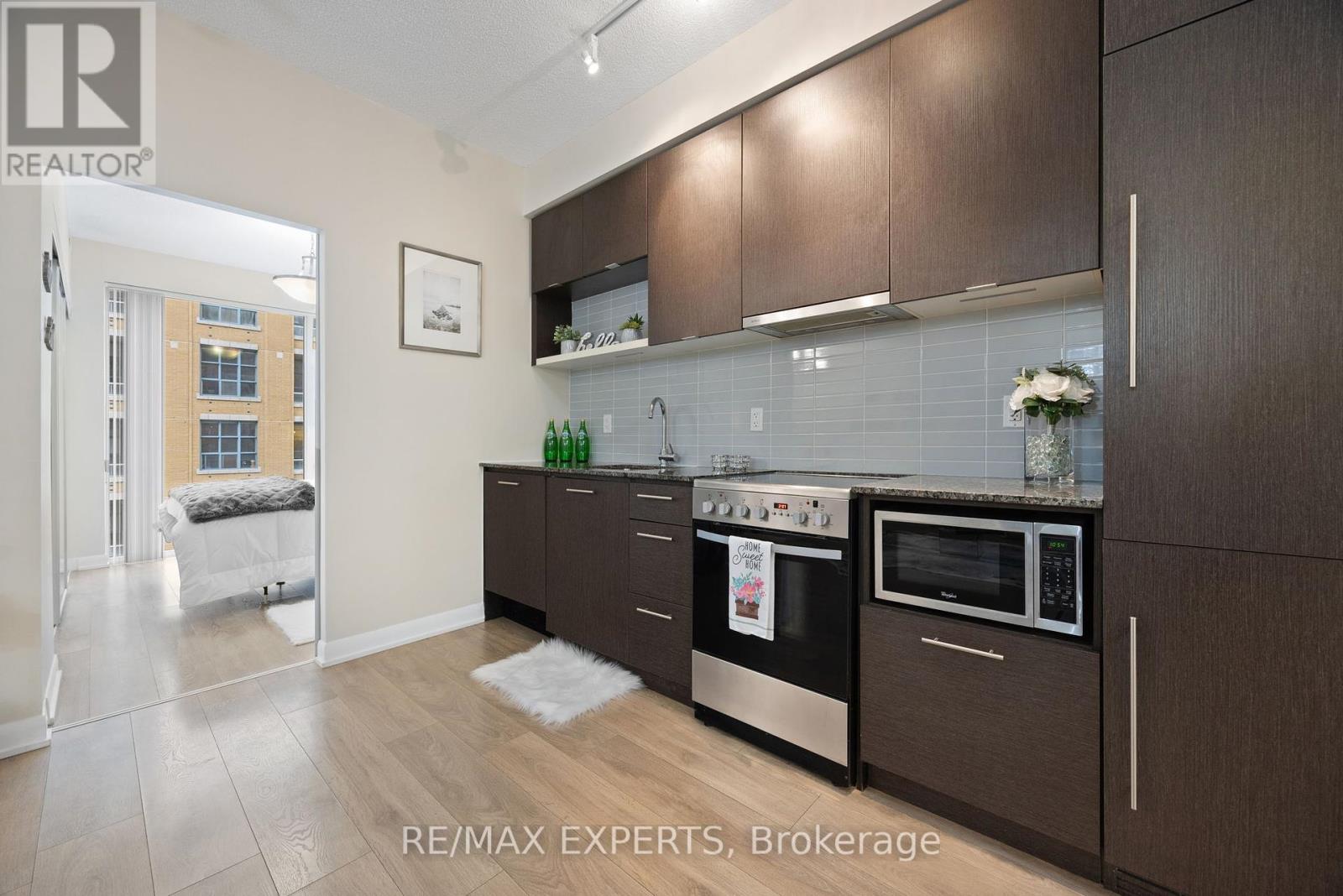 802 - 435 Richmond Street W, Toronto (Waterfront Communities), Ontario  M5V 0N3 - Photo 10 - C12217718