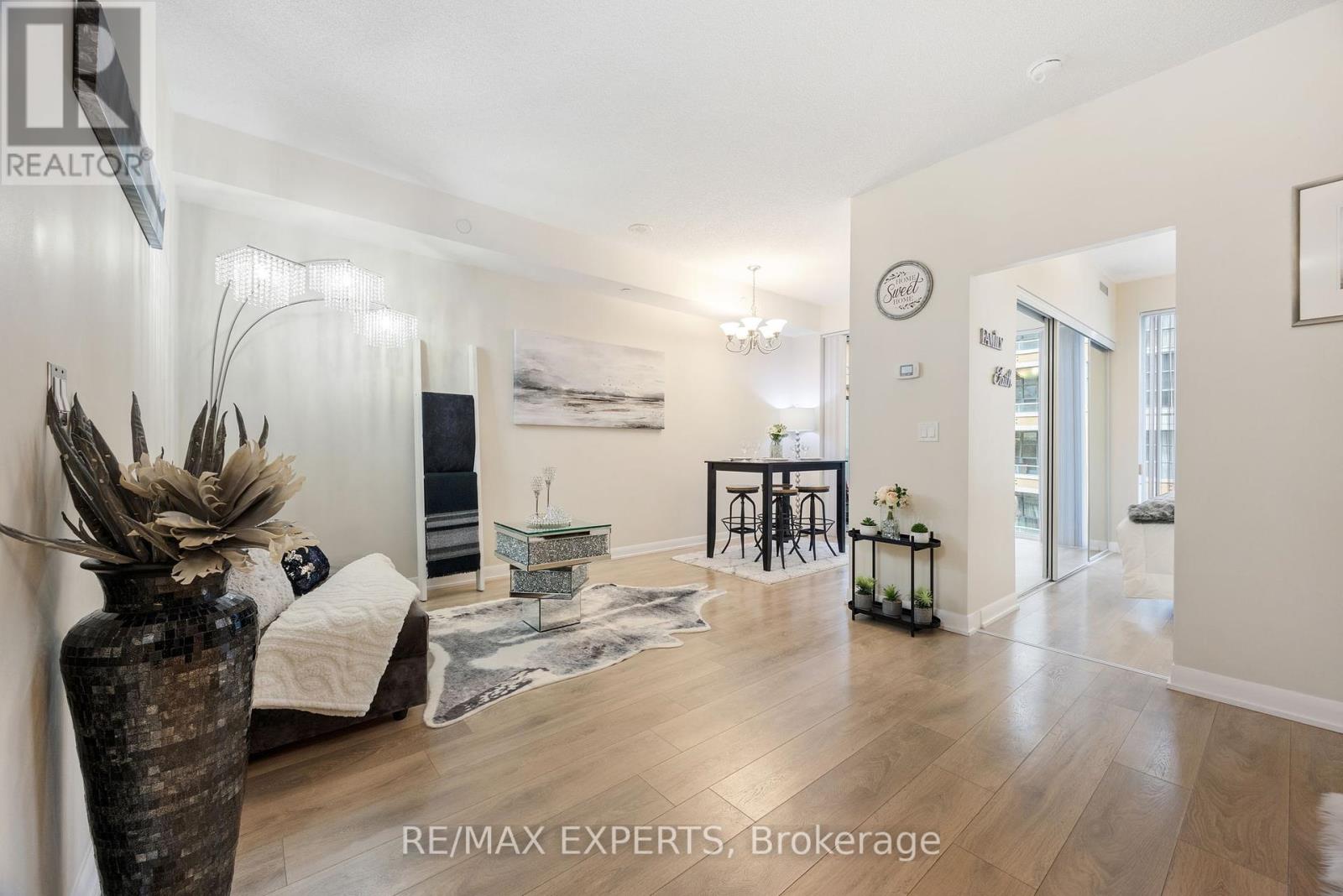 802 - 435 Richmond Street W, Toronto (Waterfront Communities), Ontario  M5V 0N3 - Photo 17 - C12217718