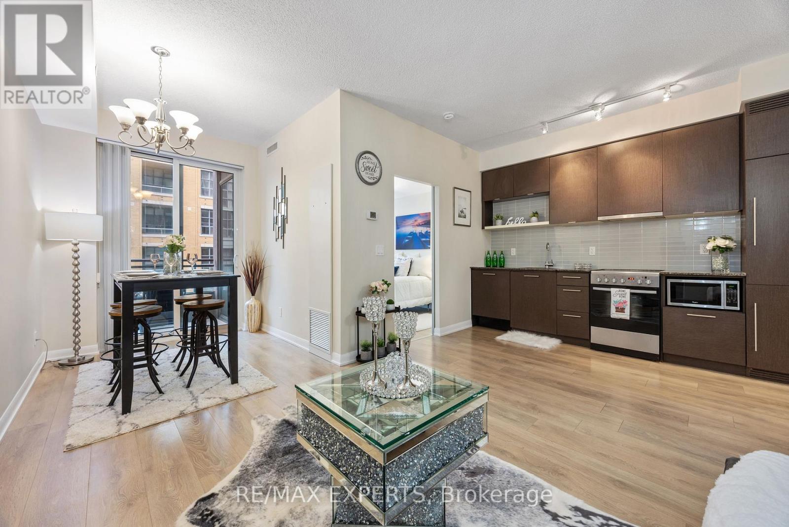 802 - 435 Richmond Street W, Toronto (Waterfront Communities), Ontario  M5V 0N3 - Photo 9 - C12217718