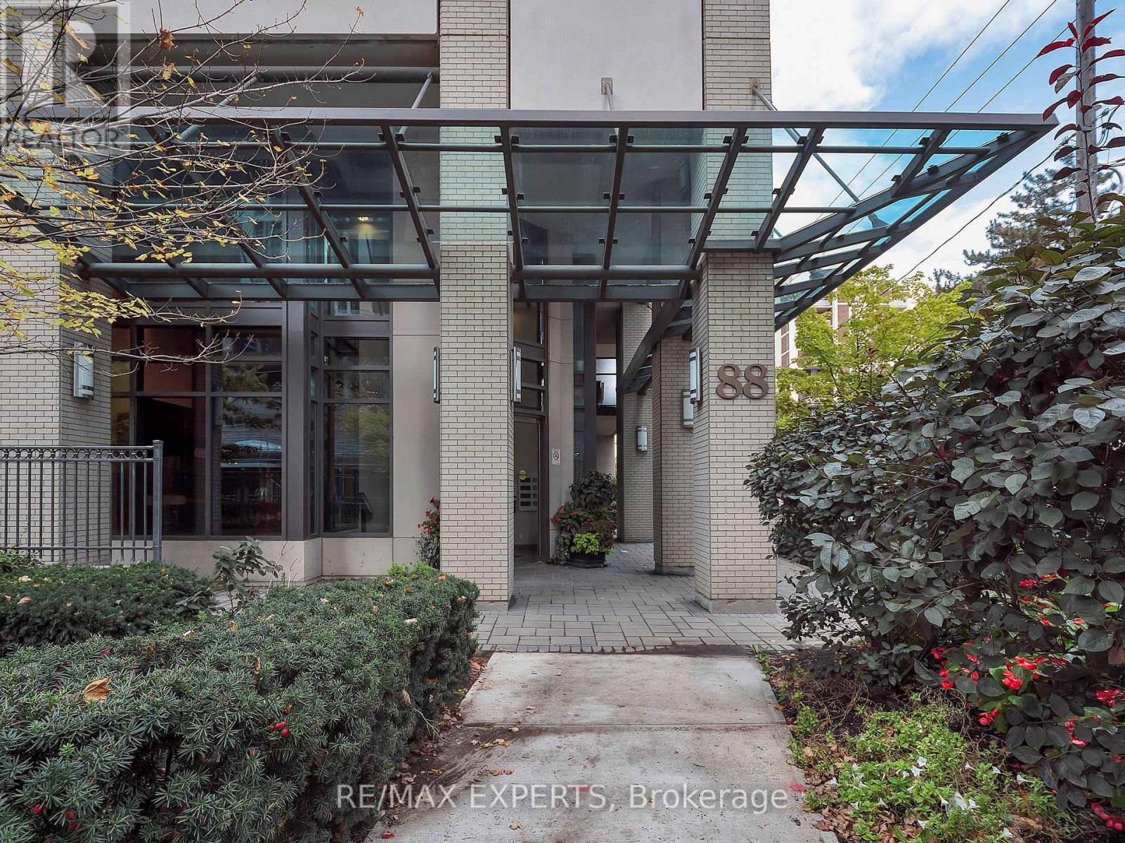 316 - 88 Broadway Avenue, Toronto (Mount Pleasant West), Ontario  M4P 0A5 - Photo 2 - C12217744