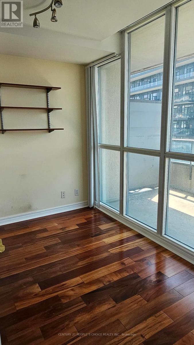 3701 - 23 Hollywood Avenue, Toronto, Ontario  M4L 2K4 - Photo 11 - C12217757