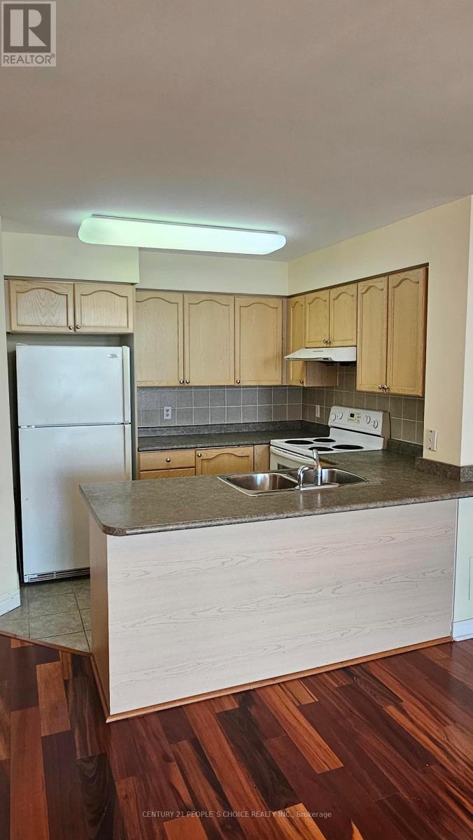3701 - 23 Hollywood Avenue, Toronto, Ontario  M4L 2K4 - Photo 4 - C12217757