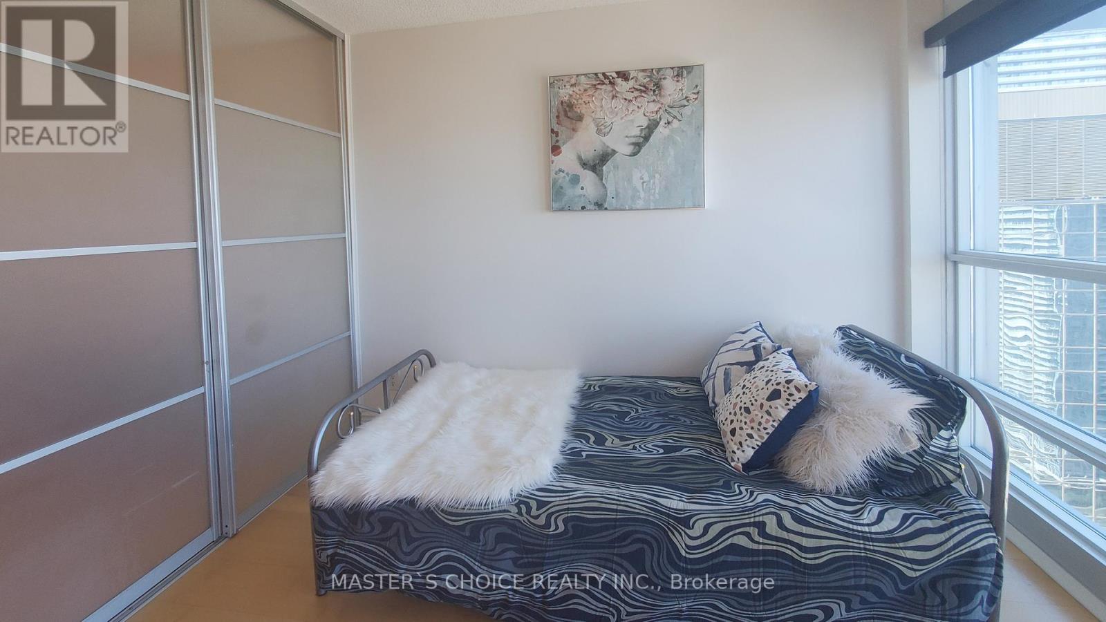 4204 - 763 Bay Street E, Toronto, Ontario  M5G 2R3 - Photo 12 - C12217761