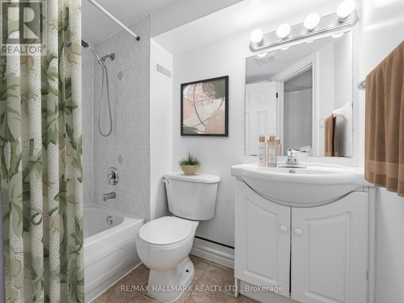 8 Redwood Avenue, Toronto (Greenwood-Coxwell), Ontario  M4L 2S6 - Photo 17 - E12217666
