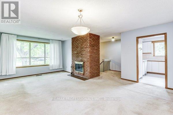 11 Shadbolt Court, Markham (Unionville), Ontario  L3R 1X3 - Photo 11 - N12217658