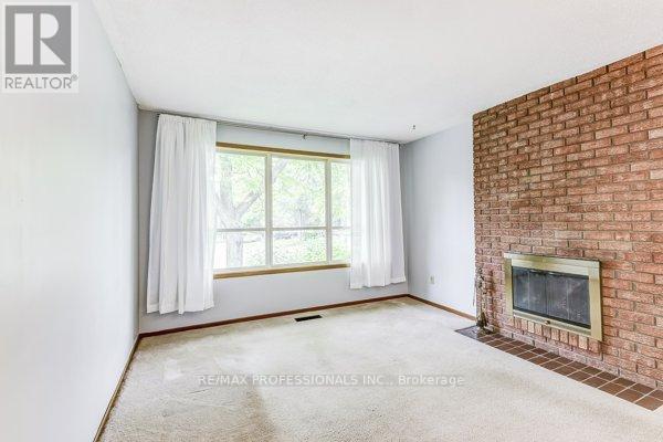 11 Shadbolt Court, Markham (Unionville), Ontario  L3R 1X3 - Photo 12 - N12217658