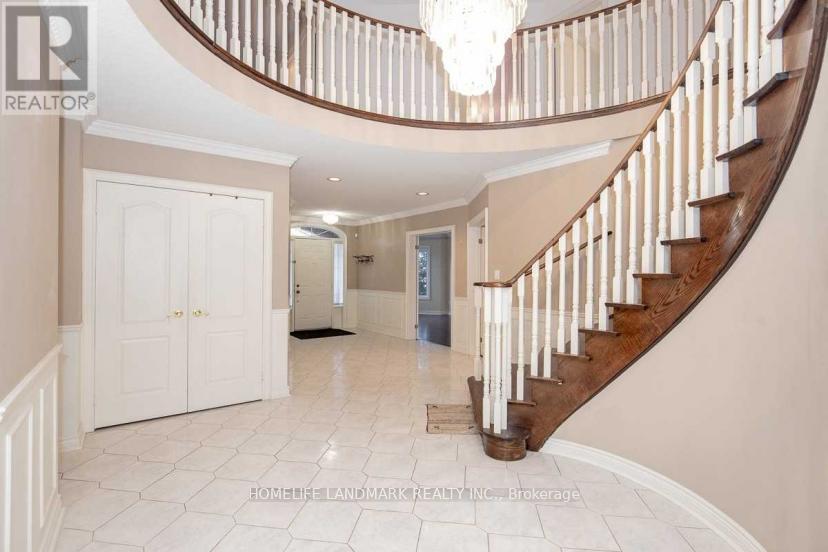 46 Green Ash Crescent, Richmond Hill (Langstaff), Ontario  L4B 3S1 - Photo 4 - N12217660