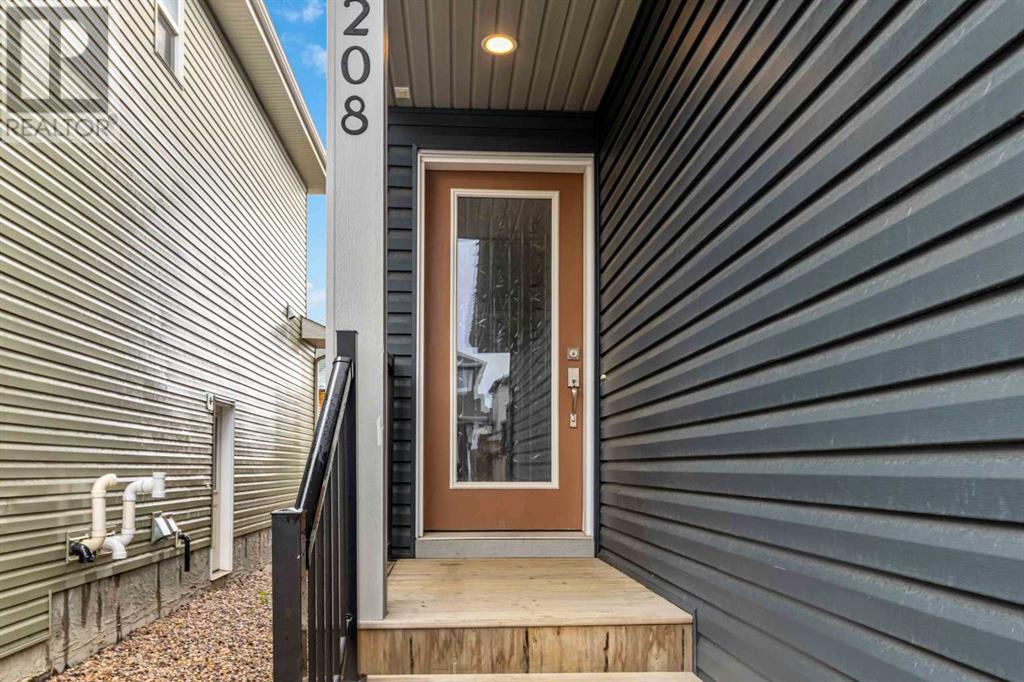 Property at 208 Athabasca Avenue image 5