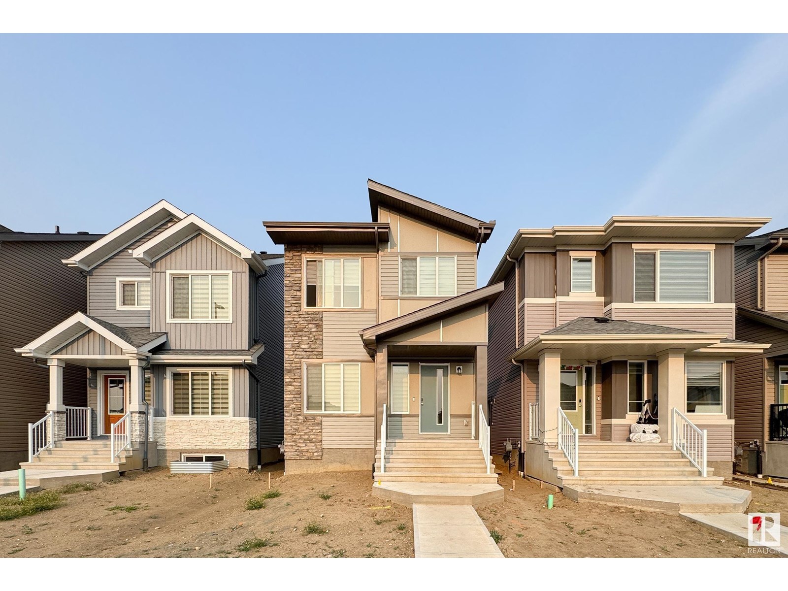 Property at 7137 46A ST image 2