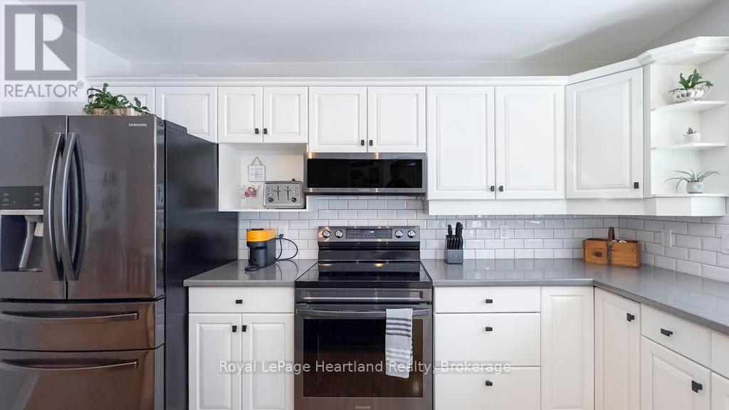 77376 Forest Ridge Road, Bluewater, Ontario  N0M 1G0 - Photo 13 - X12008728