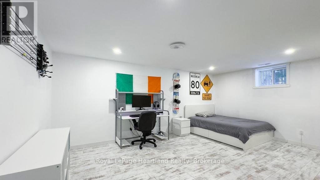 77376 Forest Ridge Road, Bluewater, Ontario  N0M 1G0 - Photo 33 - X12008728