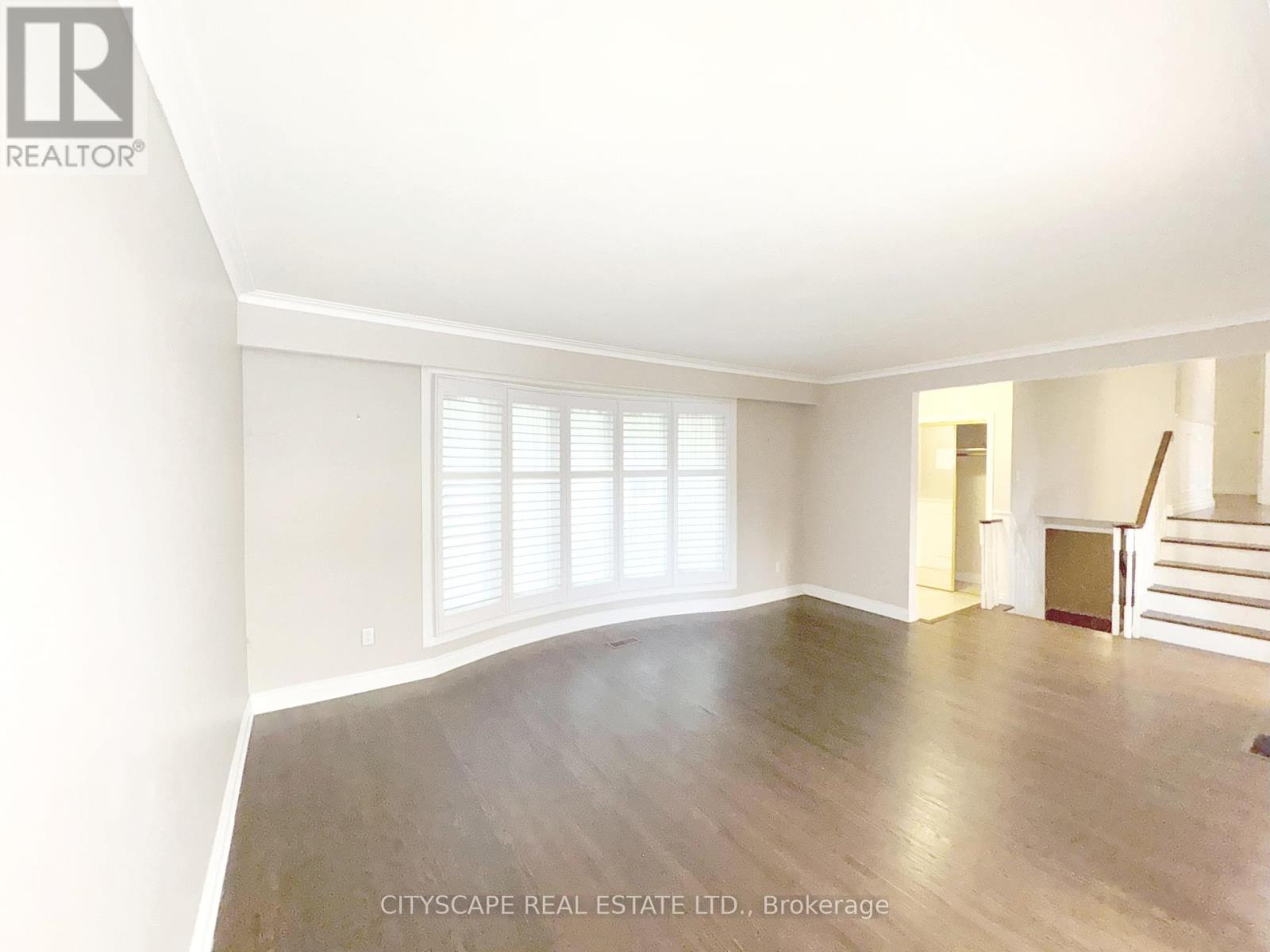 271 Cheltenham Road, Burlington (Appleby), Ontario  L7L 4H6 - Photo 15 - W12217675