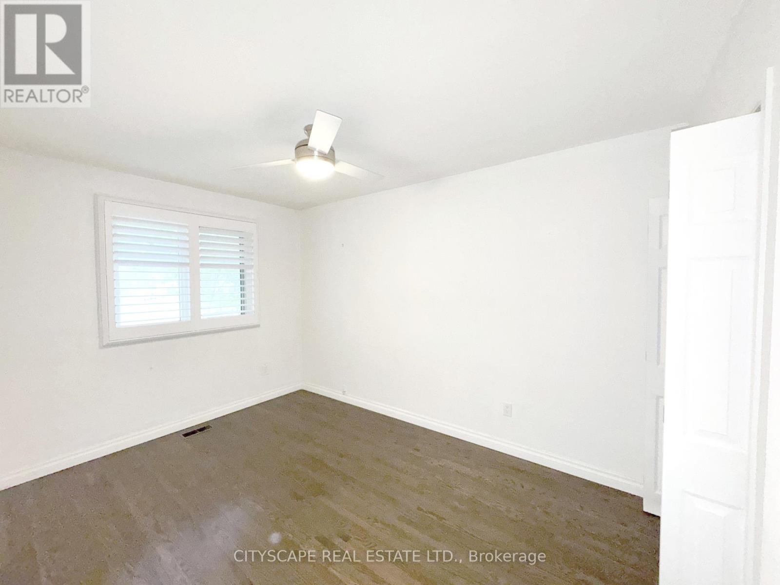 271 Cheltenham Road, Burlington (Appleby), Ontario  L7L 4H6 - Photo 25 - W12217675