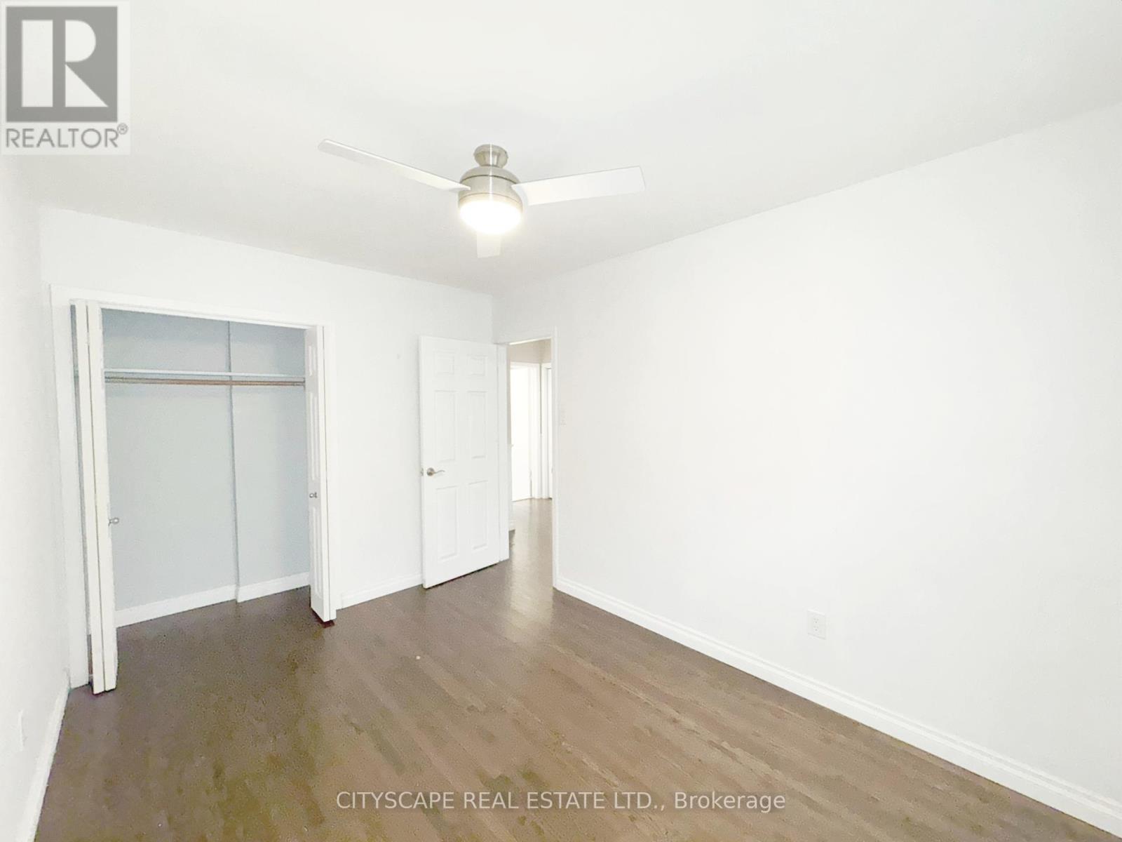 271 Cheltenham Road, Burlington (Appleby), Ontario  L7L 4H6 - Photo 26 - W12217675