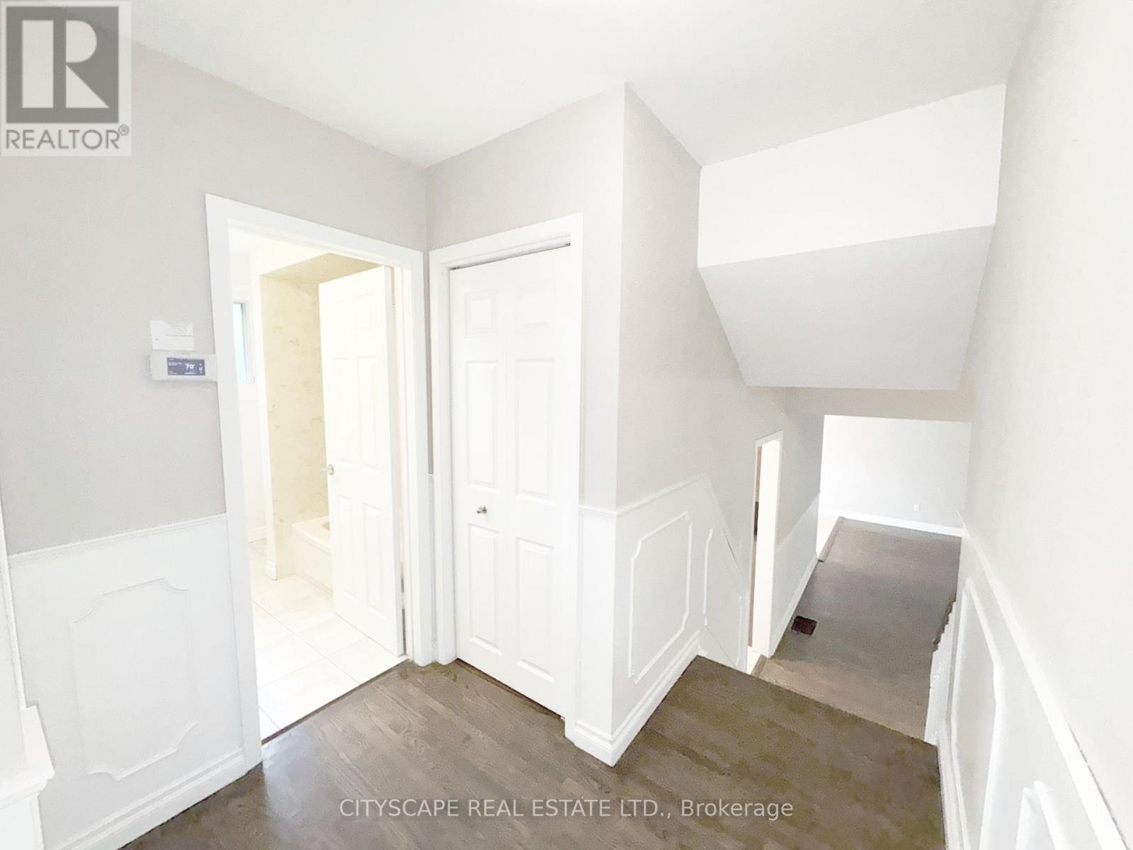 271 Cheltenham Road, Burlington (Appleby), Ontario  L7L 4H6 - Photo 27 - W12217675