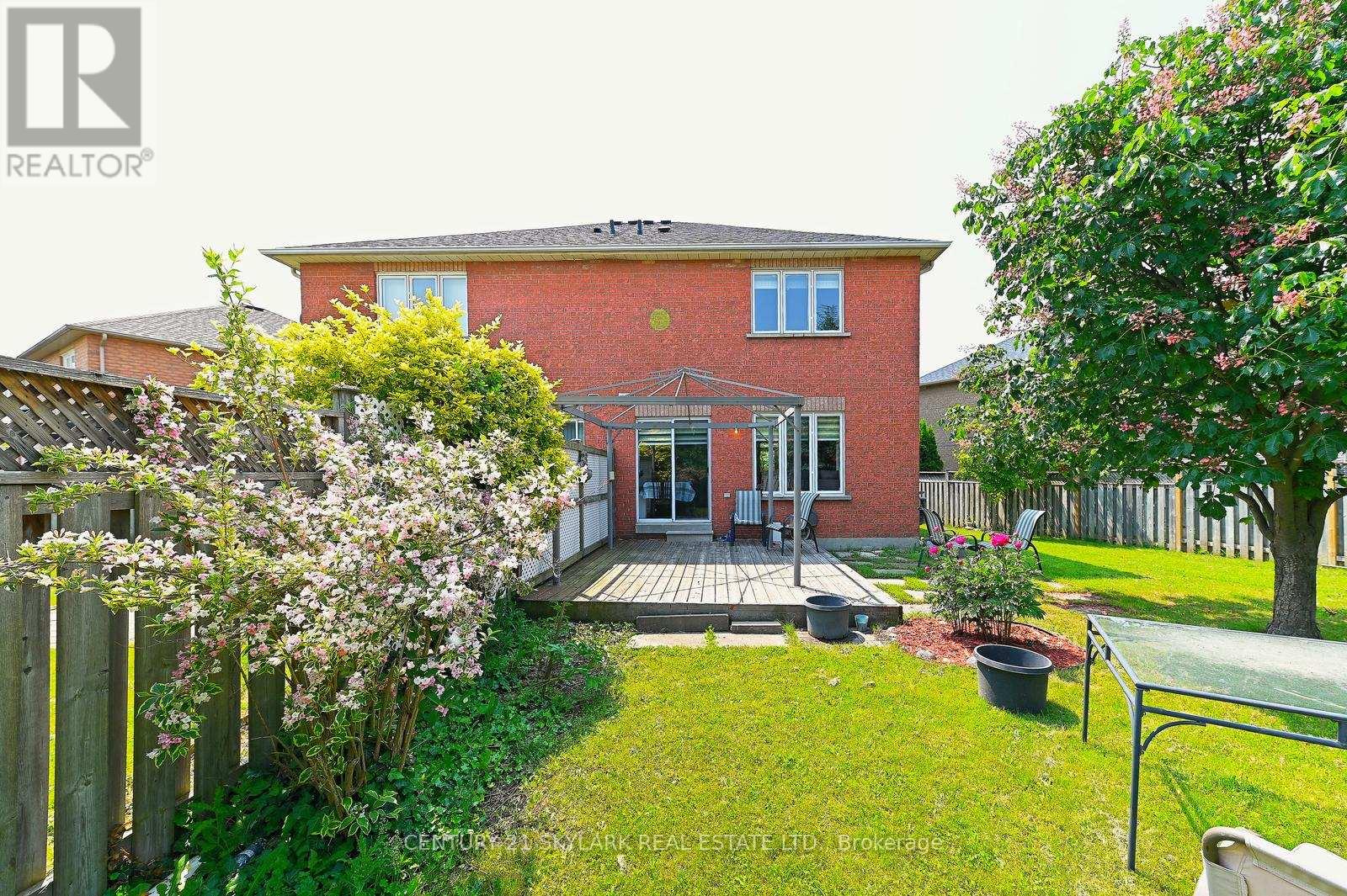31 Todmorden Drive, Brampton (Northwest Sandalwood Parkway), Ontario  L7A 1M7 - Photo 28 - W12217676